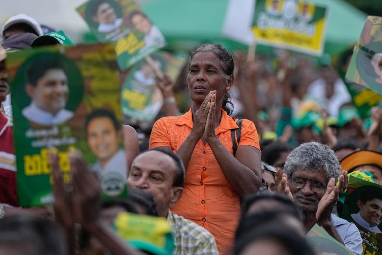 Supporters of opposition leader and the presidential candidate of United People's Power Sajith Premadasa attend a public rally in Colombo, Sri Lanka, Tuesday, Sept. 17, 2024.