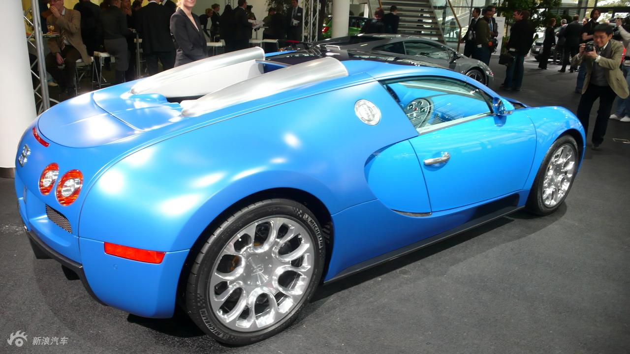 Bugatti Veyron 16.4 Grand Sport外观实拍