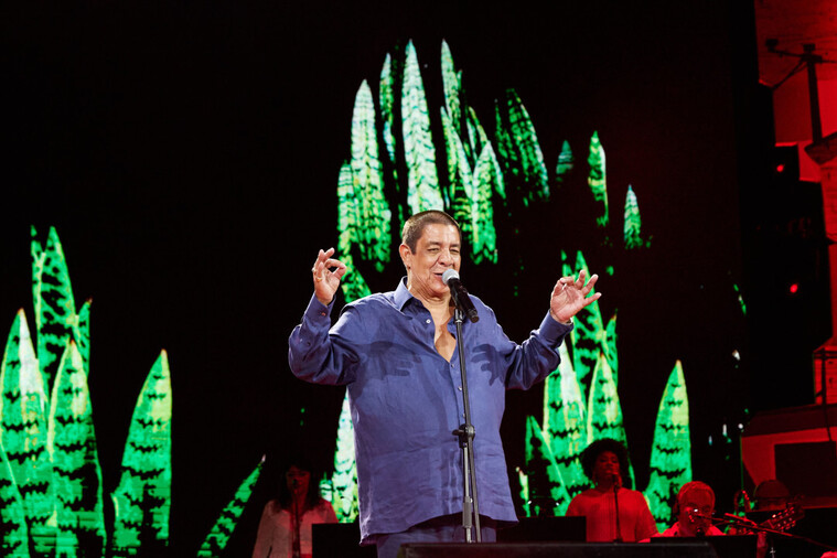 Zeca Pagodinho celebra quatro décadas de carreira com show especial em Salvador