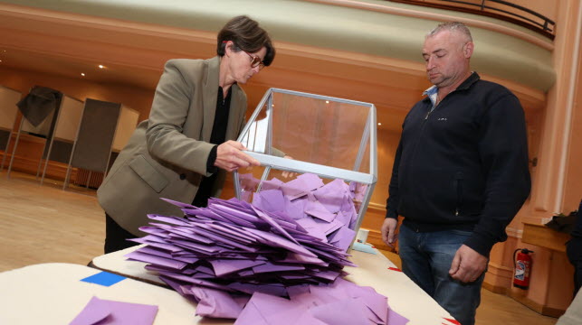 Les électeurs étaient appelés aux urnes ce dimanche. Photo Florent Seiler