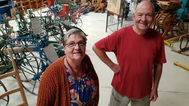 Pierrette et Daniel Aubertin, les propriétaires et gérants du musée Martinvelle Jadi". Photo VM/Mickael DEMEAUX