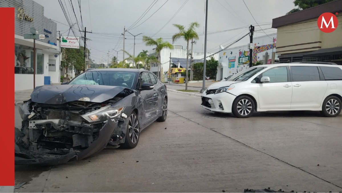 Accidente sobre la Avenida Faja de Oro de Tampico. (Sandra Sosa)