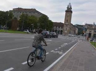 Piste ciclabili a Bergamo in crescita: «Ora altri 10 chilometri» . Il bike sharing aumenta del 20%