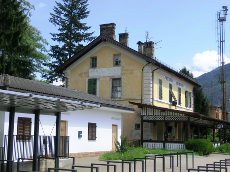 Bolzano Ponte d'Adige Station