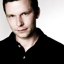 Martin Buttrich Decibel Charts