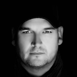 JORN VAN DEYNHOVEN - TOP 10 (APRIL 2017)