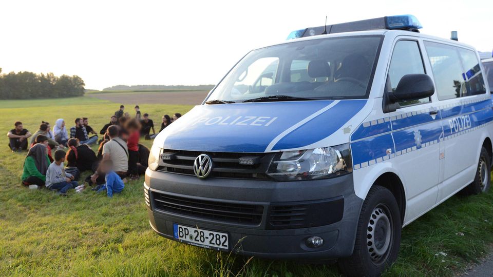 Asylbewerber aus der Türkei und Syrien bei Polizeikontrolle in Sachsen