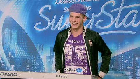 Zum vierten Mal sitzt er nun schon in der Jury von DSDS. Wie das Leben von Pietro Lombardi sich seit seiner eigenen Teilnahme an der Castingshow entwickelt hat, sehen Sie im Video.