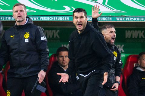 Dortmund-Trainer Nuri Sahin bei der Bundesliga-Partie gegen Augsburg