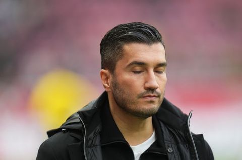 Borussia Dortmunds Trainer Nuri Sahin steht nach der vierten Saison-Niederlage unter Druck. Foto: Thomas Frey/dpa