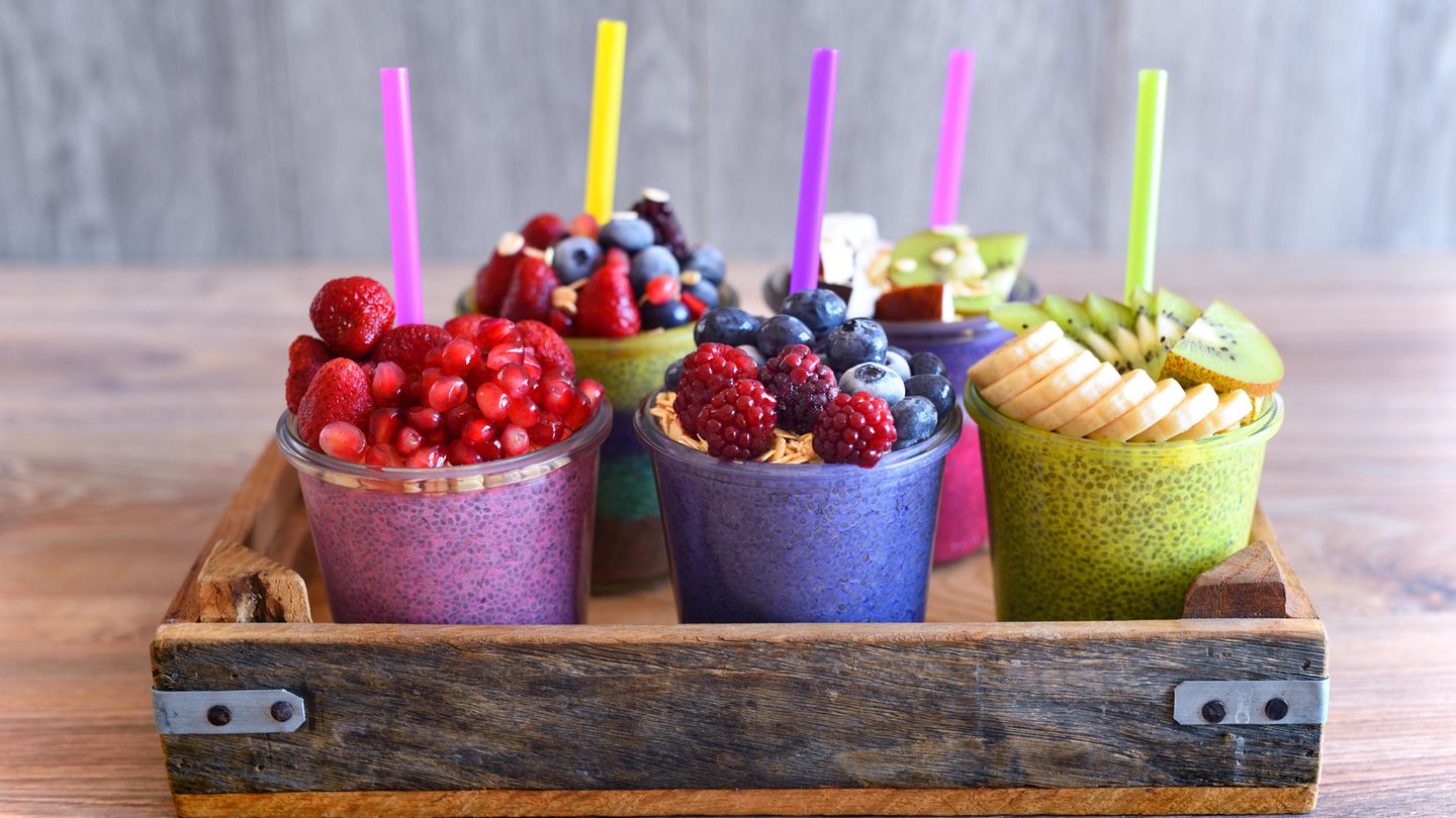 Chia-Smoothies könnten ohne Zucker auch schmecken. Die Süße kommt mit der Frucht.