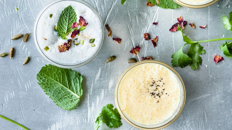 Mal salzig, mal süß, mal würzig: Das indische Lassi erfrischt in vielen Varianten