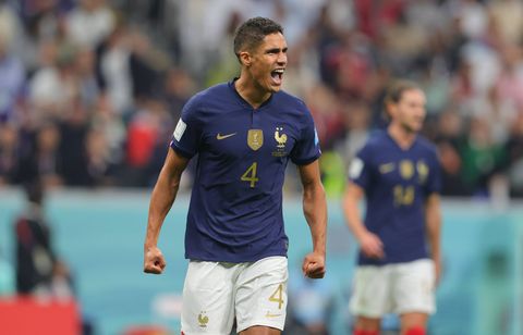 Comment Raphaël Varane pourrait devenir « un modèle » pour les footballeurs