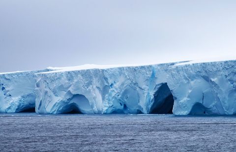 C’est quoi l’A23a, le plus gros iceberg du monde, qui tourne sur lui-même ?