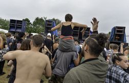 Entre 8.000 et 10.000 personnes réunies pour une rave party en Lozère