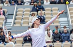 Roland-Garros 2024 EN DIRECT : Une promenade de santé pour Swiatek face à Vondrousova ?… Gauff en demi-finale… Suivez le début des quarts avec nous…