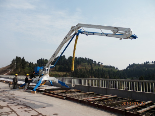 建研 HGY15移动式混凝土 布料机