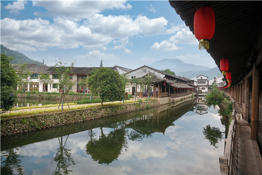 张家界市桑植县十三五期间有哪些区域发展和扶贫攻坚计划？