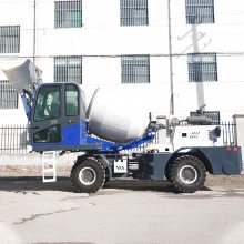 自上料搅拌机建筑水利工程混凝土搅拌车多功能水泥工程车