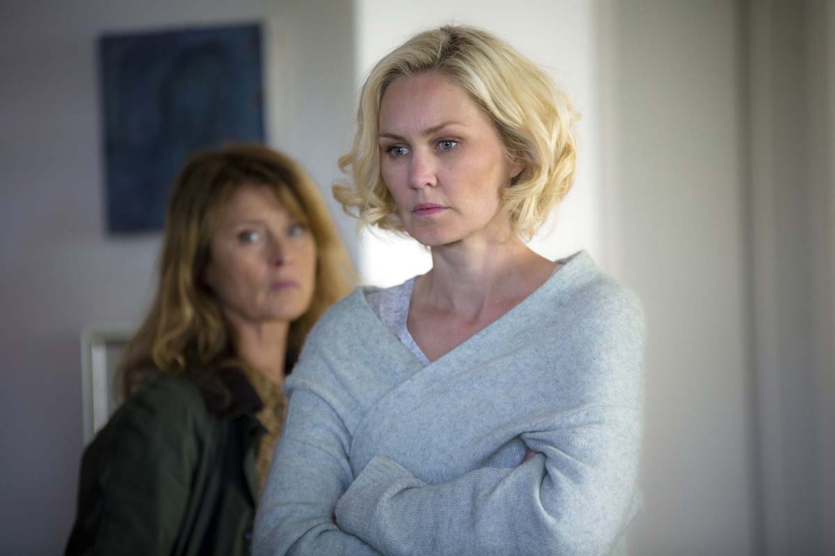 Lena Endre and Ellen Dorrit Petersen in Frikjent (2015)