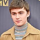 Miles Heizer