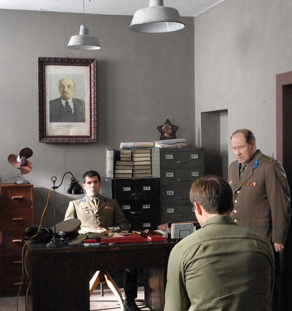 Aleksey Gorbunov and Yuriy Itskov in Mala Moskwa (2008)