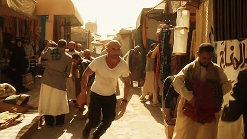 Prison Break: Lincoln Chases A Spy Through The Streets Of Yemen