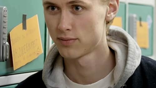 Henrik Holm in Skam (2015)