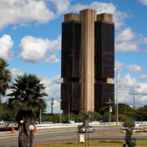 Sede do Banco Central: Copom elevou a taxa Selic pela primeira vez em mais de dois anos.