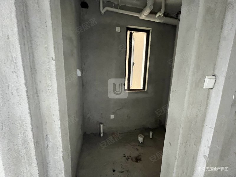 建业丹江府3室2厅2卫122㎡南北75万