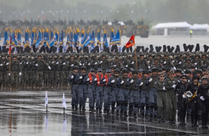 Seoul to hold grand military parade on Tuesday, disrupting major city routes