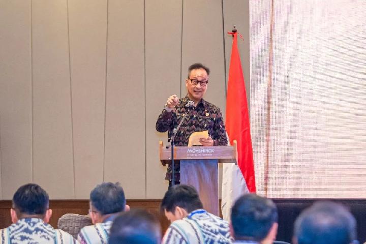 Minister of Industry Agus Gumiwang Kartasasmita at the business forum during the 23rd National Meeting of the Industrial Estates Association (HKI) in Bali on Thursday (September 21, 2023). ANTARA/HO-Ministry of Industry.