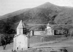 Մշո Առաքելոց վանքի լուսանկար, 1900-ական թվականներ