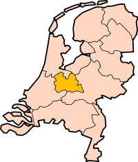 A provincia d'Utrecht, ye a provincia más chicota d'os Países Baixos, localizata en o centro d'o país. En ye capital a ciudat homonima, Utrecht.