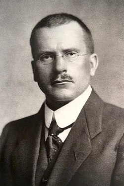 Retrach de Carl Gustav Jung