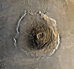 16/02: L'Olympus Mons de Mart, la muntanya més alta del sistema solar amb una altitud de 22,5 km