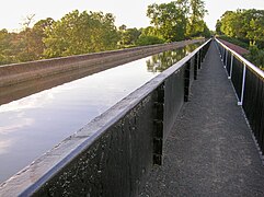 Edstone Aqueduct towpath