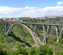 De brug Ponte Bisantis