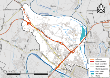 Carte en couleur présentant le réseau hydrographique de la commune