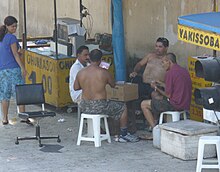 People playing Truco on the streets of São Paulo, Brazil