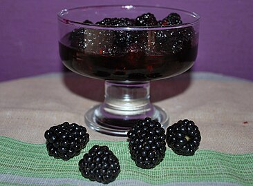 Blackberry varenye