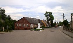 Monument for ویتائوتاس in the center of Betygala