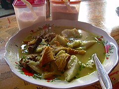 Empal gentong dari Cirebon.