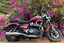 Best image of Royal Enfield Super Meteor 650