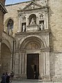 Ascoli Piceno - Portale gotico sormontato dal Monumento a Giulio II