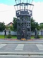 Denkmal in Dobroslaw für die gefallenen ukrainischen Soldaten während der Schlacht um den Flughafen