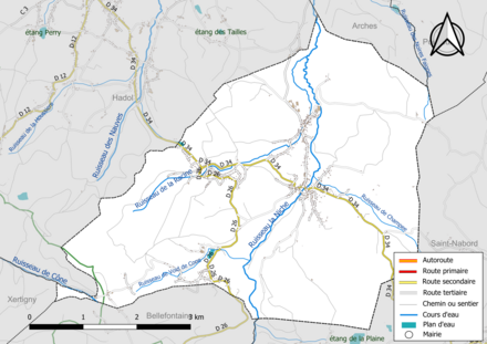 Carte en couleur présentant le réseau hydrographique de la commune