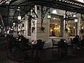 La Terrasse café por la noche