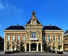 Town hall of Paris XIXe arrondissement (exterior)