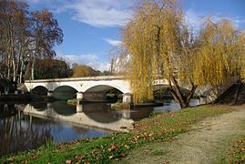 Bridge over the river Dronne, Aubeterre-sur-Dronne, Charente, France SW view